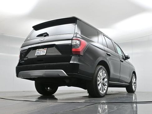 Used 2019 Ford Expedition Platinum RWD image 50