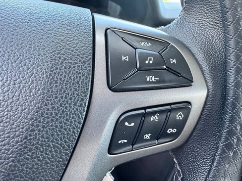 Used 2021 Ford Ranger XLT w/ Equipment Group 301A Mid AWD/4WD image 9