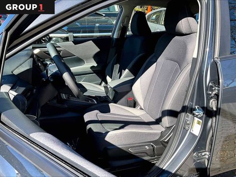 Used 2025 Subaru Impreza 2.0i image 7