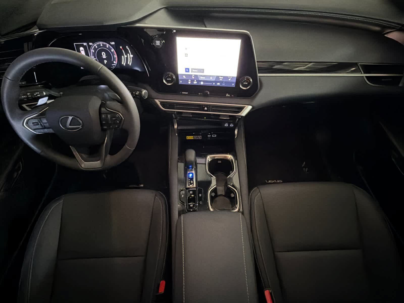 Used 2024 Lexus RX 350 FWD w/ Technology Package image 3