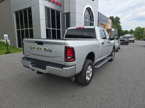 Used 2026 RAM 2500 Big Horn AWD/4WD image 7