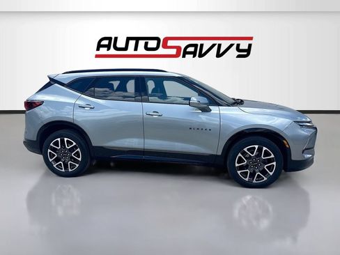 Used 2024 Chevrolet Blazer RS FWD image 8