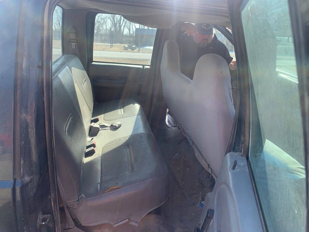 Used 1999 Ford F250 XLT RWD image 21