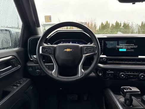 Used 2024 Chevrolet Silverado 1500 LTZ w/ Technology Package AWD/4WD image 18