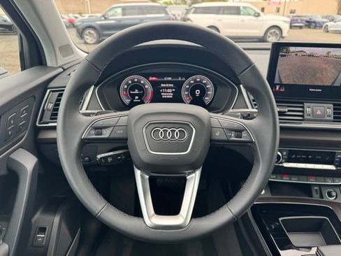 Certified 2025 Audi Q5 2.0T Premium Plus w/ Premium Plus Package AWD/4WD image 23
