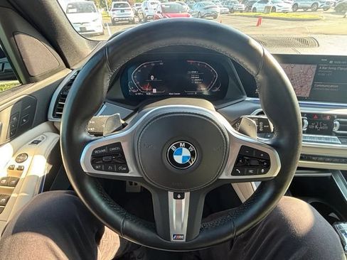 Used 2022 BMW X5 xDrive40i w/ M Sport Package AWD/4WD image 15