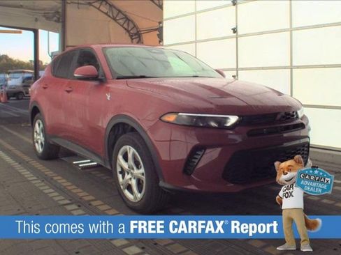 Used 2024 Dodge Hornet GT image 2