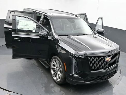 New 2026 Cadillac Escalade ESV Platinum Sport AWD/4WD image 54