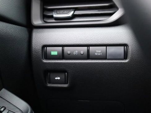 New 2025 Nissan Sentra S image 19