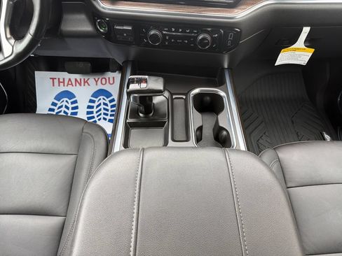 Certified 2024 Chevrolet Silverado 1500 LT Trail Boss w/ LT Trail Boss Premium Package AWD/4WD image 18