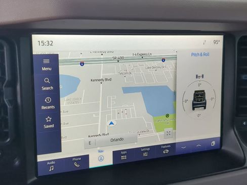 Used 2023 Ford Bronco Wildtrak image 32