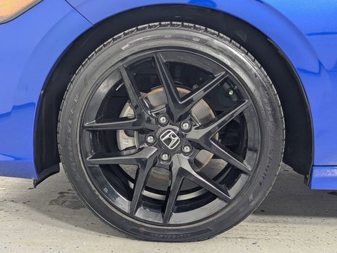 Used 2024 Honda Civic Sport image 11