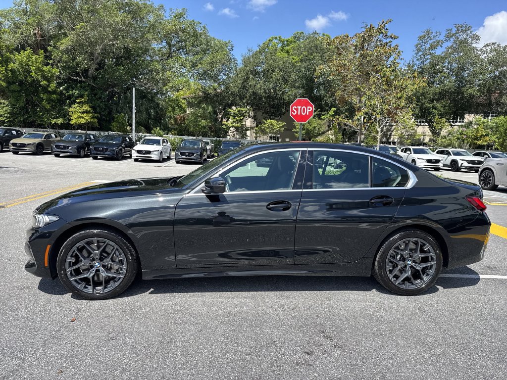 Used 2026 BMW 330i xDrive Sedan AWD/4WD image 11