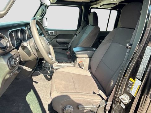 Used 2023 Jeep Wrangler Unlimited w/ Sun & Screen Package AWD/4WD image 21