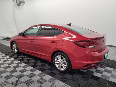 Used 2019 Hyundai Elantra SEL image 3