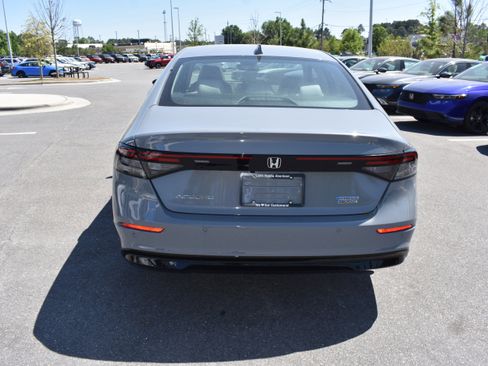 New 2026 Honda Accord Touring image 8