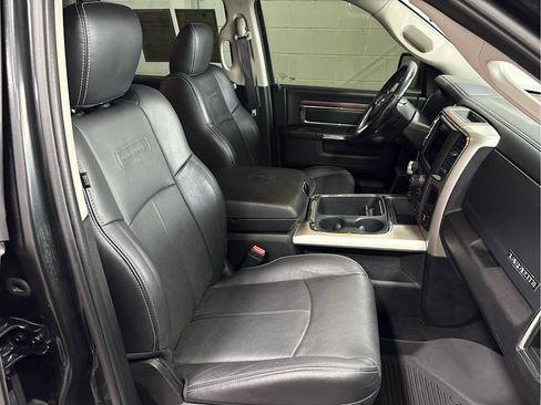 Used 2018 RAM 1500 Laramie w/ Convenience Group image 22