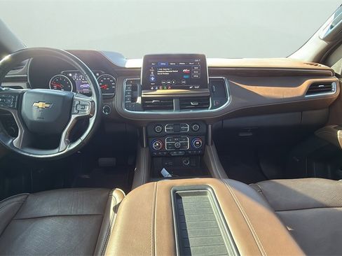 Used 2021 Chevrolet Suburban High Country image 14