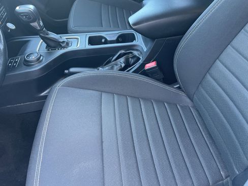 Used 2021 Ford Ranger XLT w/ Equipment Group 301A Mid image 10