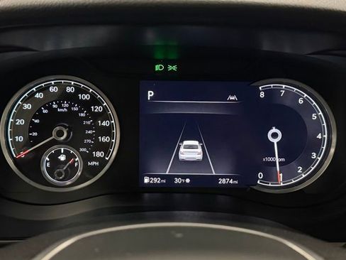 Used 2026 Genesis G70 2.5T Prestige image 18