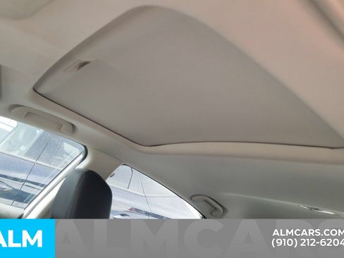 Used 2017 Honda Civic Touring image 8