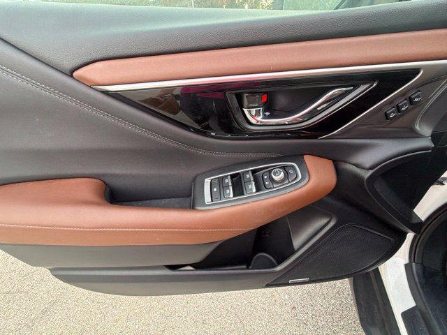 Used 2023 Subaru Outback Touring XT AWD/4WD image 7