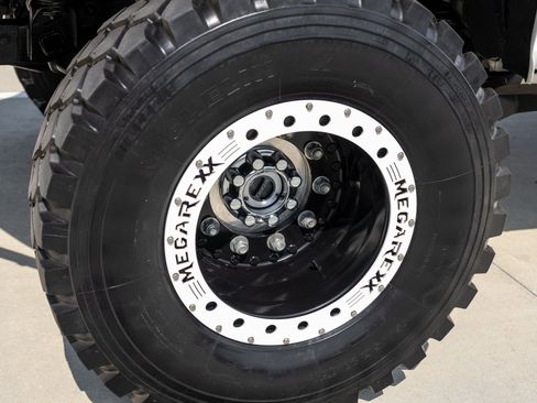 Used 2022 Ford F250 Lariat w/ Lariat Ultimate Package AWD/4WD image 32