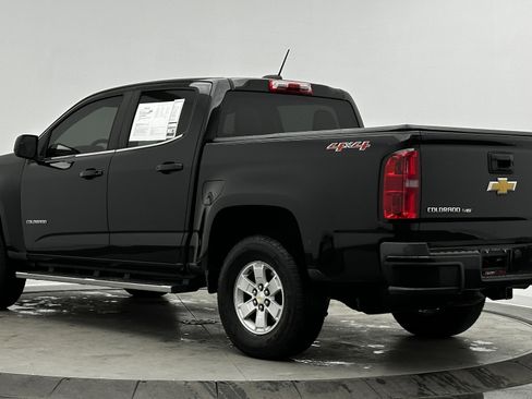 Used 2020 Chevrolet Colorado W/T w/ WT Convenience Package image 4