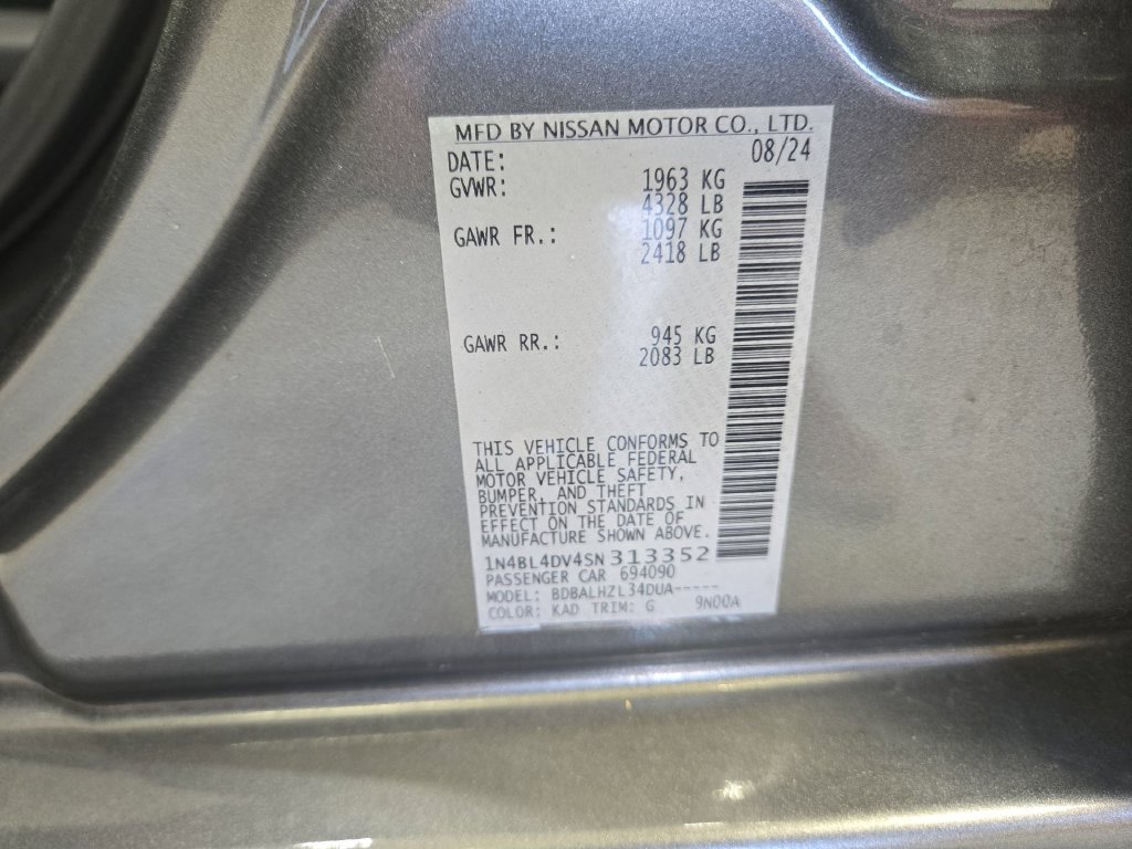 Used 2025 Nissan Altima 2.5 SV FWD image 42