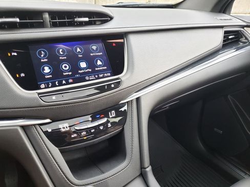 Certified 2024 Cadillac XT5 Premium Luxury AWD/4WD image 24