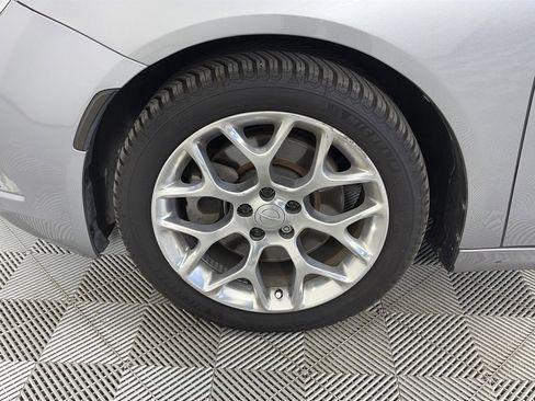 Used 2016 Chrysler 200 C w/ Navigation & Sound Group I image 8