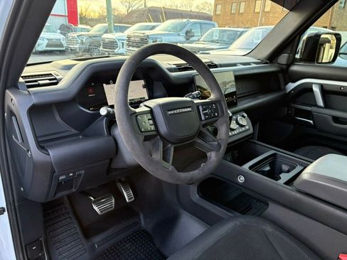 Used 2023 Land Rover Defender 110 Carpathian Edition image 12