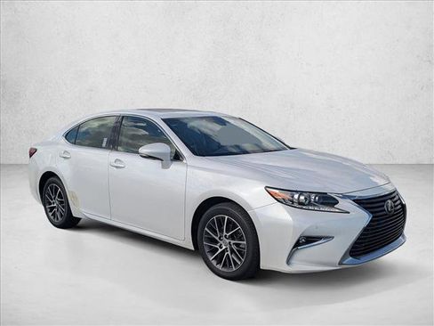 Used 2016 Lexus ES 350 image 3