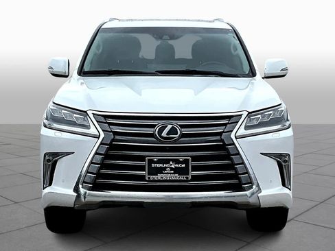 Used 2020 Lexus LX 570 4WD w/ Luxury Package image 4