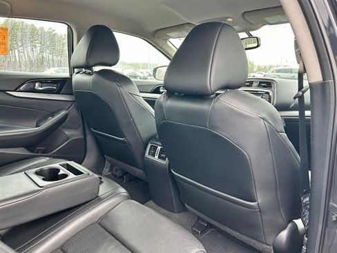 Used 2016 Nissan Maxima 3.5 SV image 17