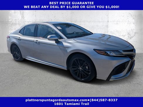 Used 2024 Toyota Camry XSE FWD image 1