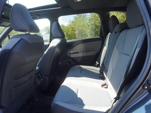 Used 2026 Subaru Forester Premium AWD/4WD image 15