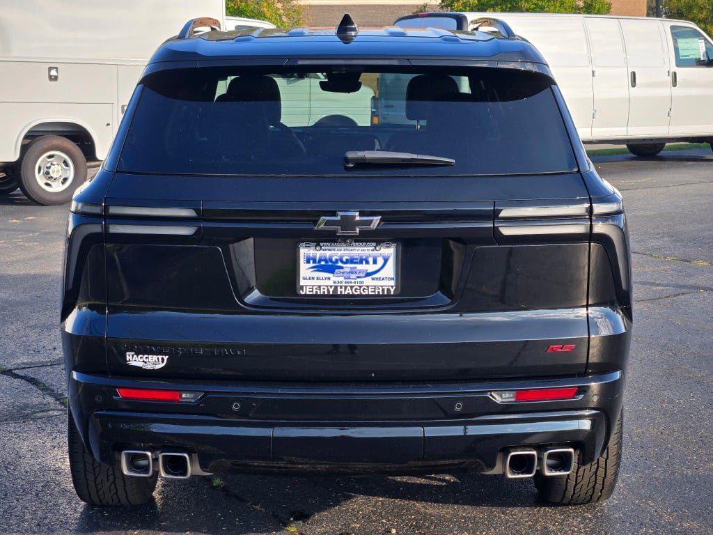 Used 2026 Chevrolet Traverse RS AWD/4WD image 13