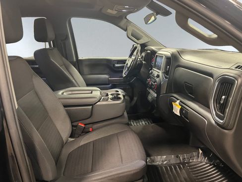 Used 2022 Chevrolet Silverado 1500 LT AWD/4WD image 19