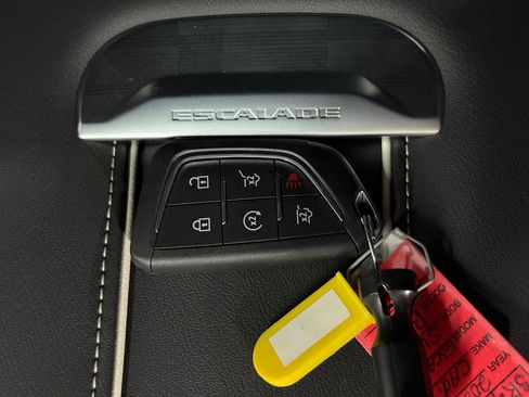 New 2025 Cadillac Escalade ESV Luxury image 40