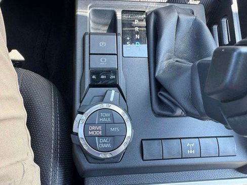 Certified 2025 Toyota 4Runner TRD Off-Road AWD/4WD image 29
