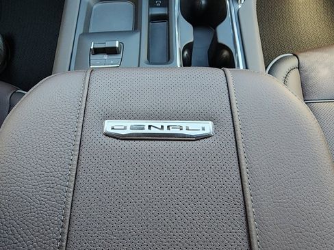 New 2026 GMC Sierra 2500 Denali w/ Denali Reserve Package image 37