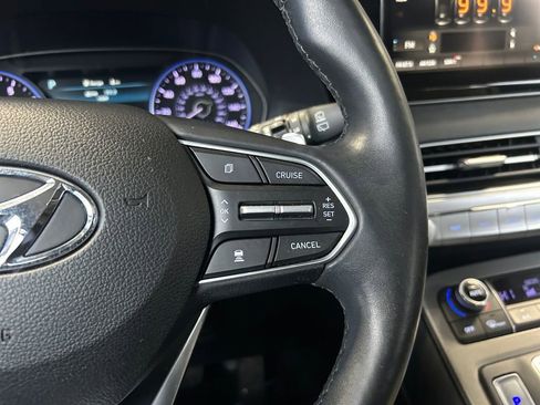 Used 2021 Hyundai Palisade SEL w/ Premium Package image 18