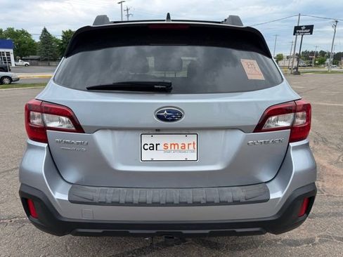 Used 2019 Subaru Outback 2.5i Premium w/ Popular Package #2 AWD/4WD image 6