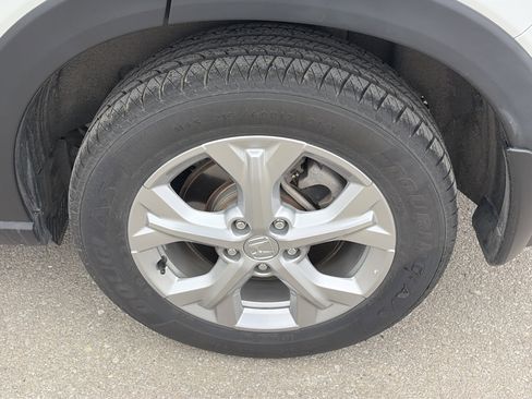 Certified 2023 Honda HR-V LX image 9