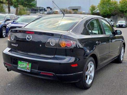 Used 2006 MAZDA MAZDA3 s FWD image 12