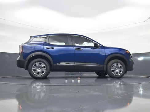 New 2026 Nissan Kicks S image 22