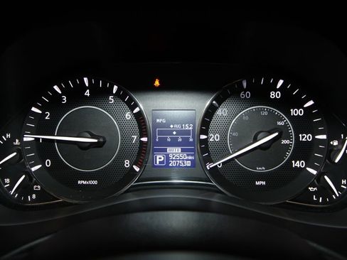 Used 2020 Nissan Armada Platinum w/ Captain's Chairs Package image 11