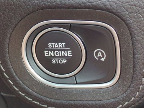 Certified 2024 Mercedes-Benz GLS 580 GLS 580 image 29