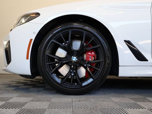 Used 2023 BMW 540i w/ M Sport Package RWD image 9
